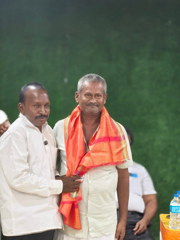 Pathirikai Kadandhu Vandha Paadhai Img 01